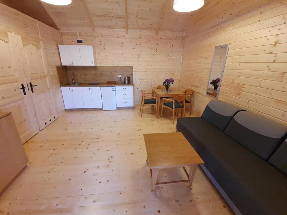Villa Atj Bursztynowy Zakatek Kąty Rybackie Esterno foto
